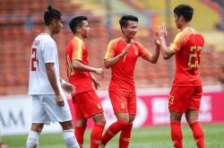 开云体育在线-菲律宾球队双杀对手，晋级突围成功