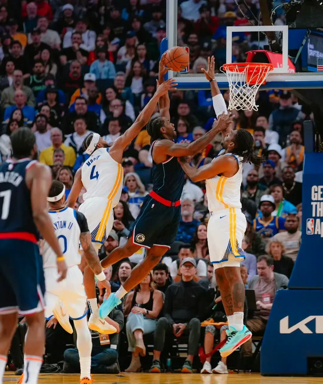 精彩绝伦，球星对决吸睛无数的简单介绍