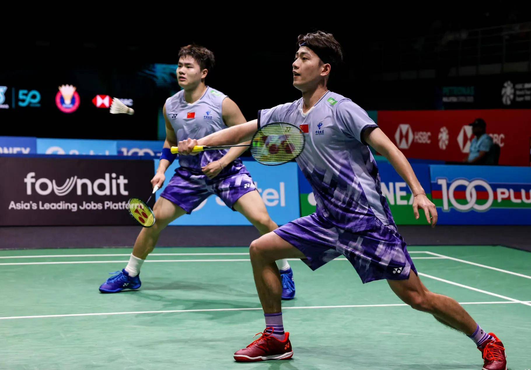 包含印度羽毛球队逆转丹麦羽毛球队，陶菲克关键制胜的词条