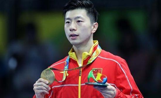 奥地利队完胜波兰队，马龙点燃赛场